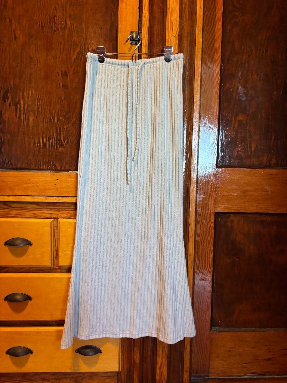 Light Gray Drawstring Ribbed Maxi Skirt Size Large Brand New